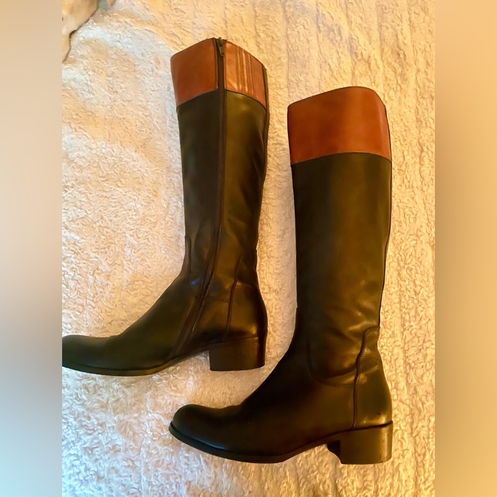 Sesto Meucci black and tan leather riding boots size 8 Made in Italy. Gorgeous!